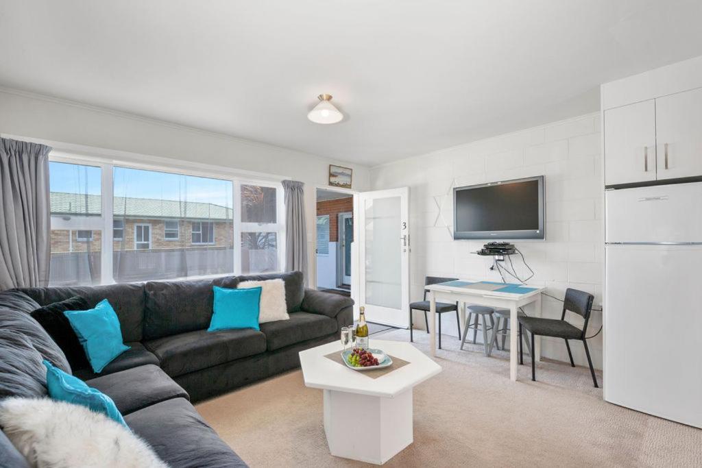 Central Stay - Taupo Flat Kültér fotó