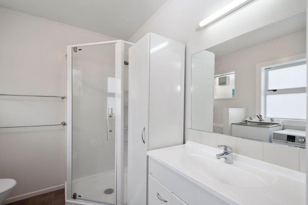 Central Stay - Taupo Flat Kültér fotó